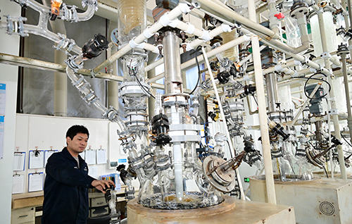 玉溪市人民政府 聚焦新材料技術研發，驅動產業轉型升級